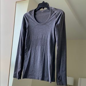 Lululemon | Grey Long Sleeve